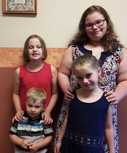 Meet your Posher, Suzanne